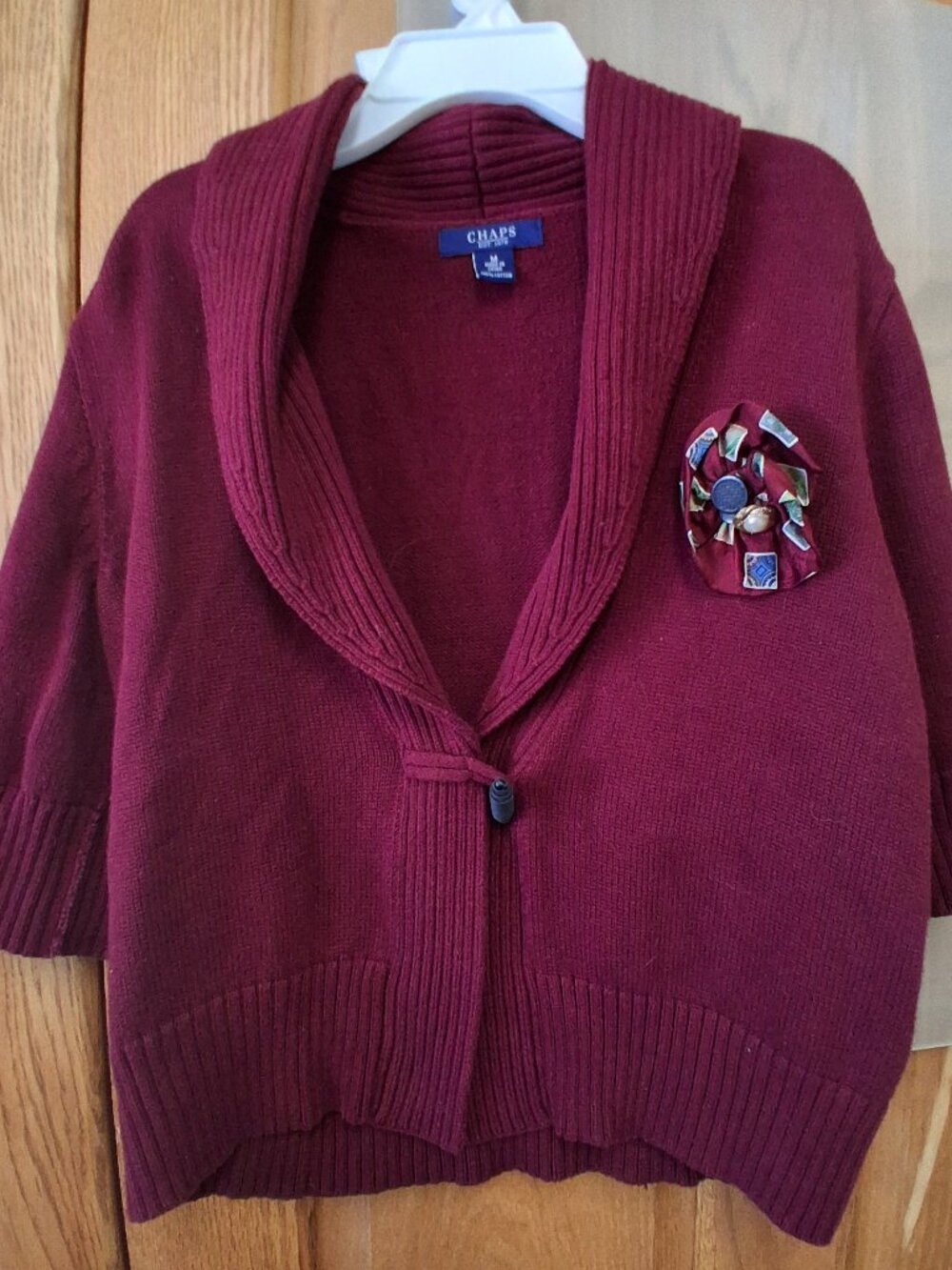 Chaps 3/4 sleeve sweater with detachable rosette